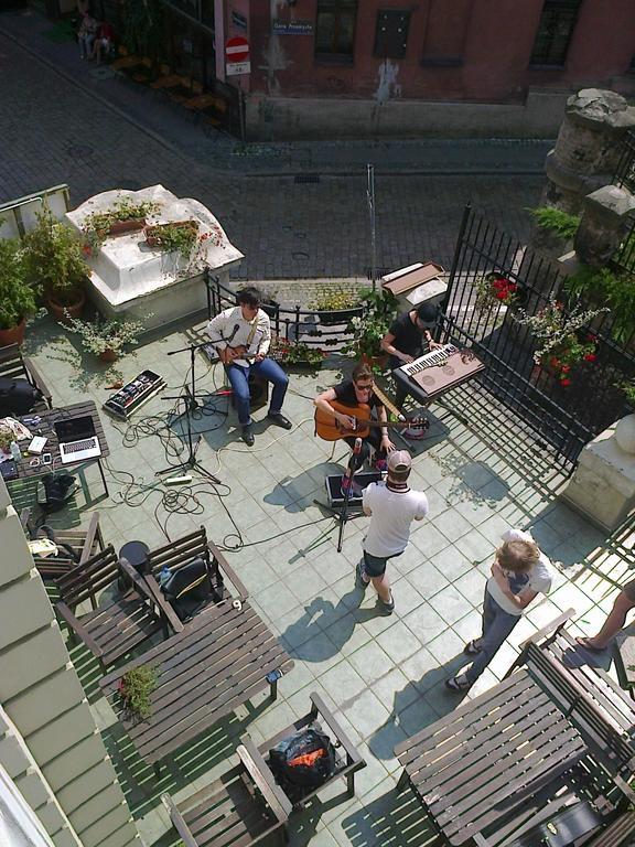 Hill Inn Poznan Bagian luar foto