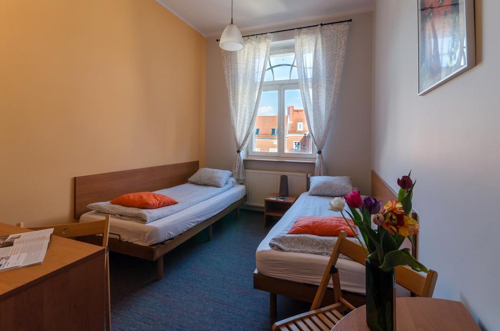 Hill Inn Poznan Bagian luar foto