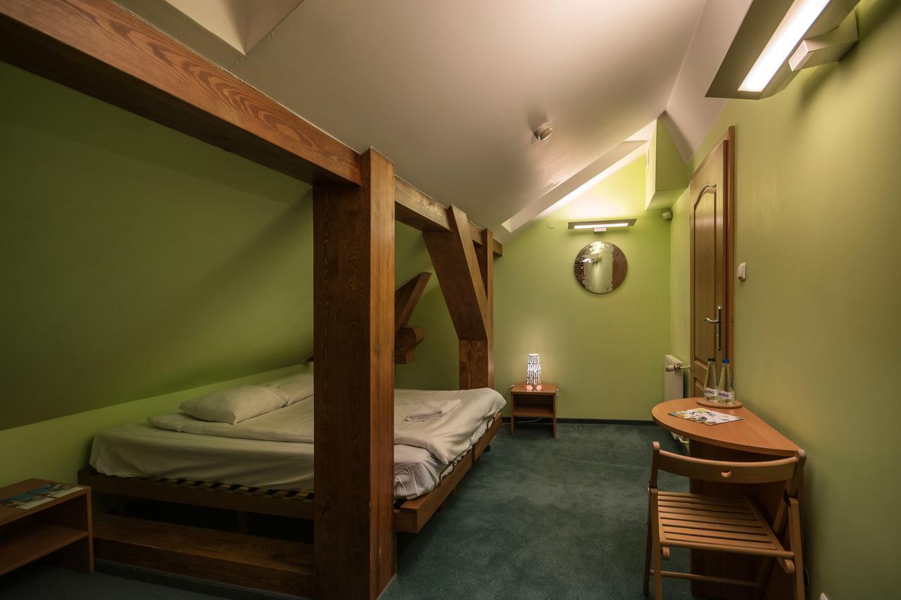 Hill Inn Poznan Bagian luar foto