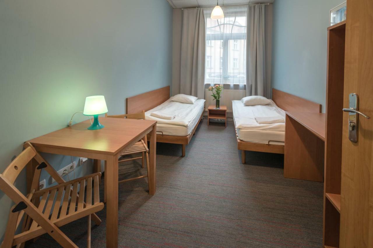 Hill Inn Poznan Bagian luar foto
